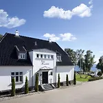 Hotel Fjord 4*