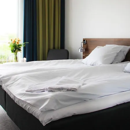 Hotel Fjord 3*
