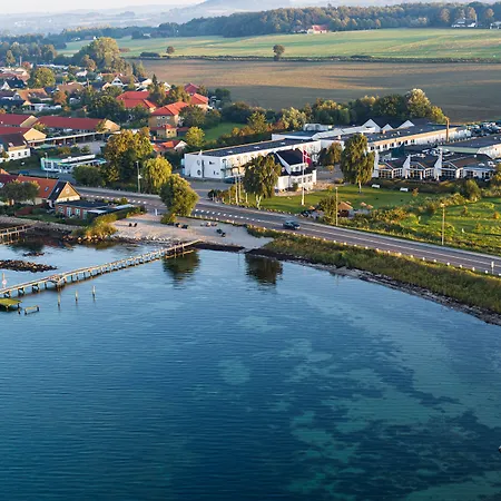 Fjord Hotel